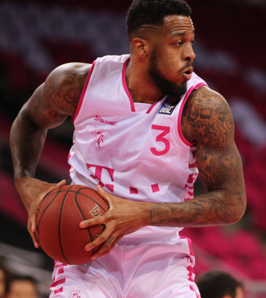 季打进35 季打进35